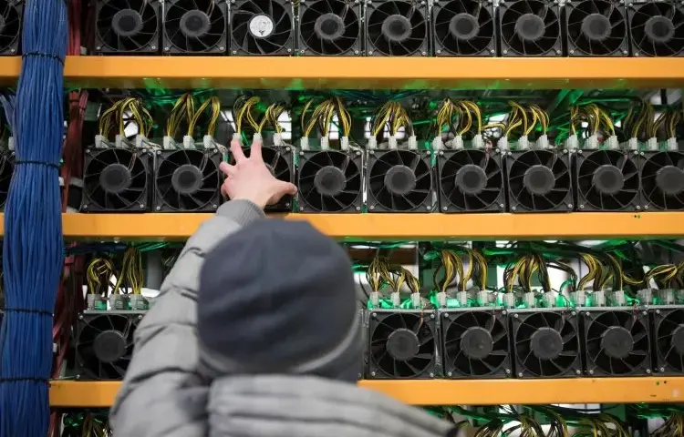 Najlepsze koparki do bitcoin - unikaj strat i wybierz mądrze