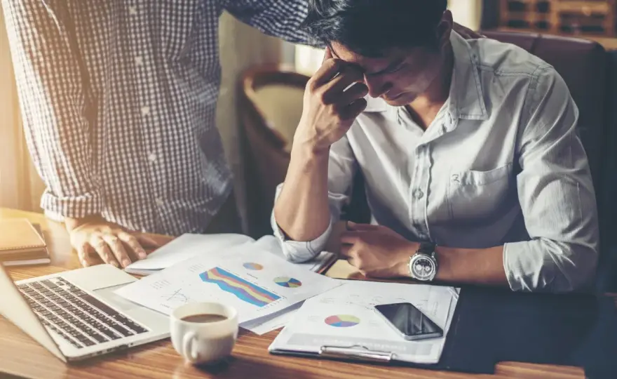 Jak uporządkować finanse i skutecznie pozbyć się zadłużenia?
