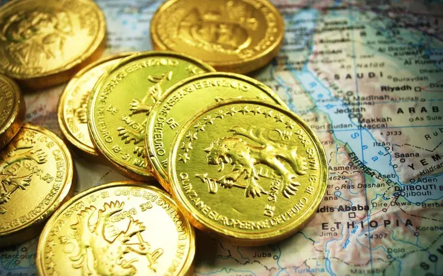 Czy warto inwestować w złoto? Zalety, wady i ryzyko tej inwestycji