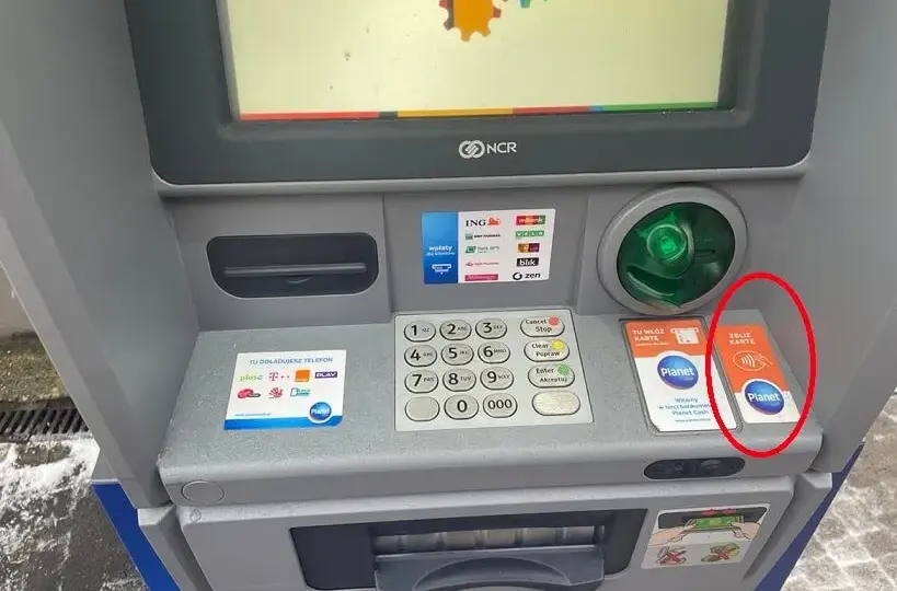 Jak wypłacić pieniądze z konta oszczędnościowego mbank bez opłat?
